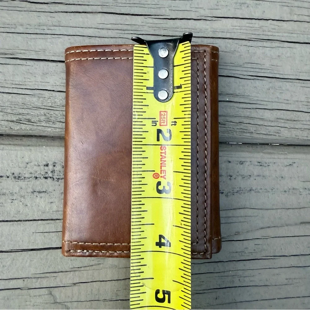 Dockers RFID Security Blocking Trifold Wallet for men in brown